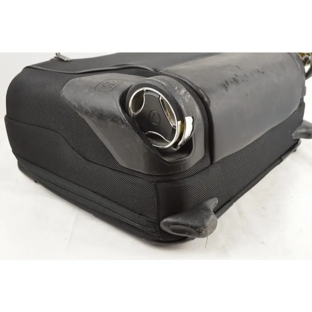 Tumi pre owned